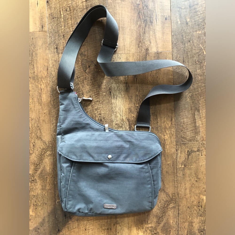 Baggallini Gray Crossbody Bag